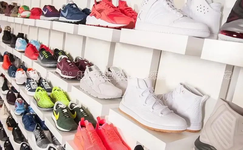 lewin乐玩如流2025时尚趋势：超厚底运动鞋的未来潮流——新款发布