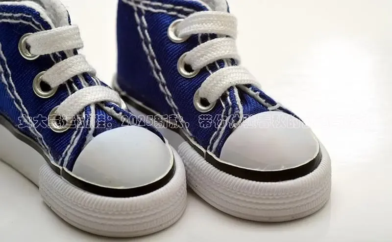 女大童运动鞋：2025新款，带你体验春秋的舒适与活力