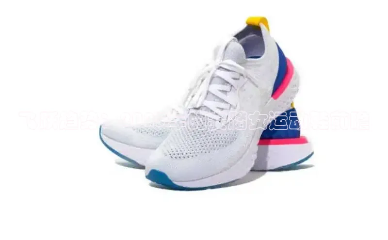 飞跃趋势：2025年的安踏女运动鞋前瞻