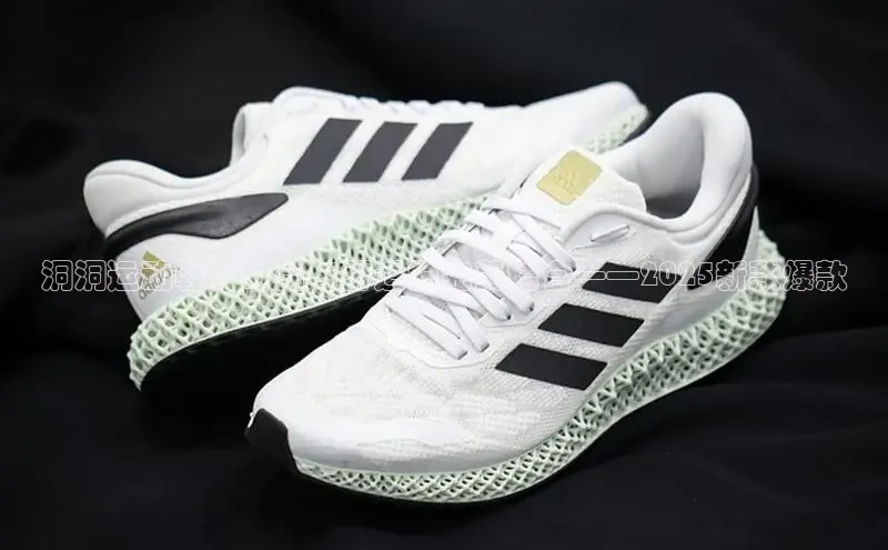 洞洞运动鞋，时尚与舒适的完美结合——2025新款爆款